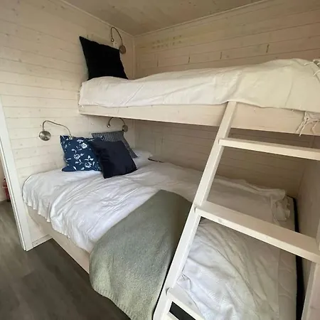 Hausboot Sophie In Hotel en barco Stralsund